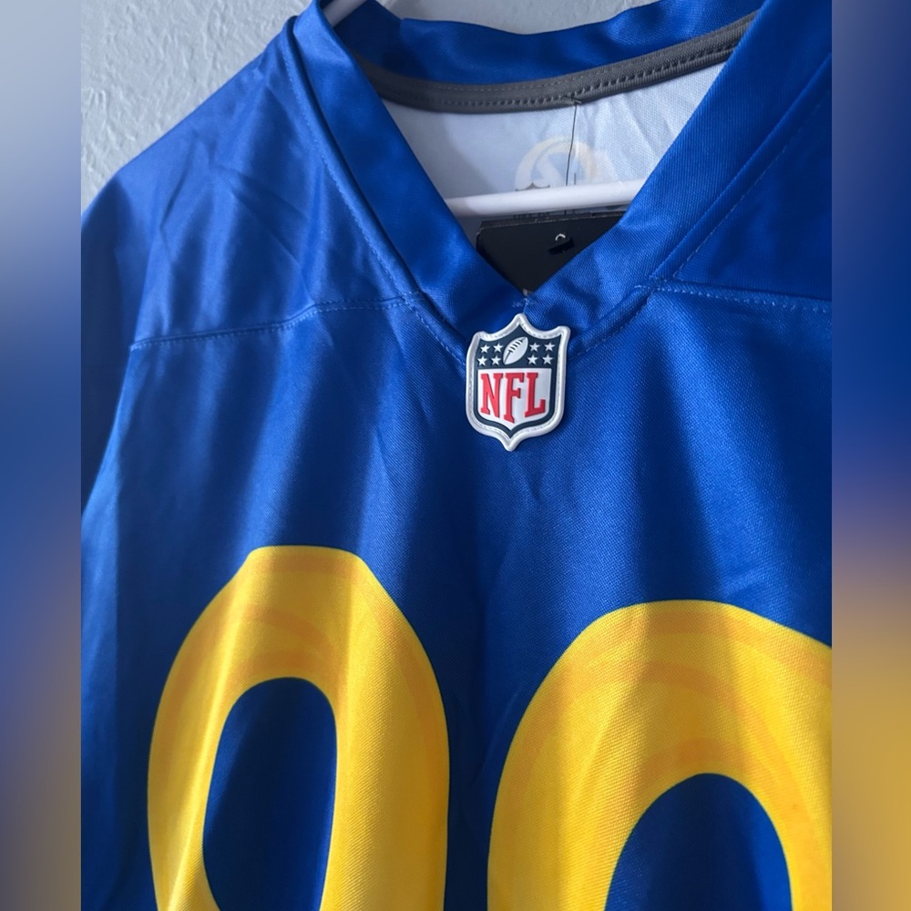 NFL Rams Jersey - Picture 5 of 8